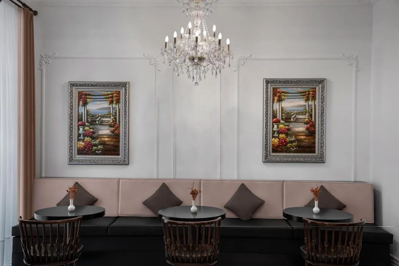 Akka Lush Hotel Taksim Istanbul 4*,