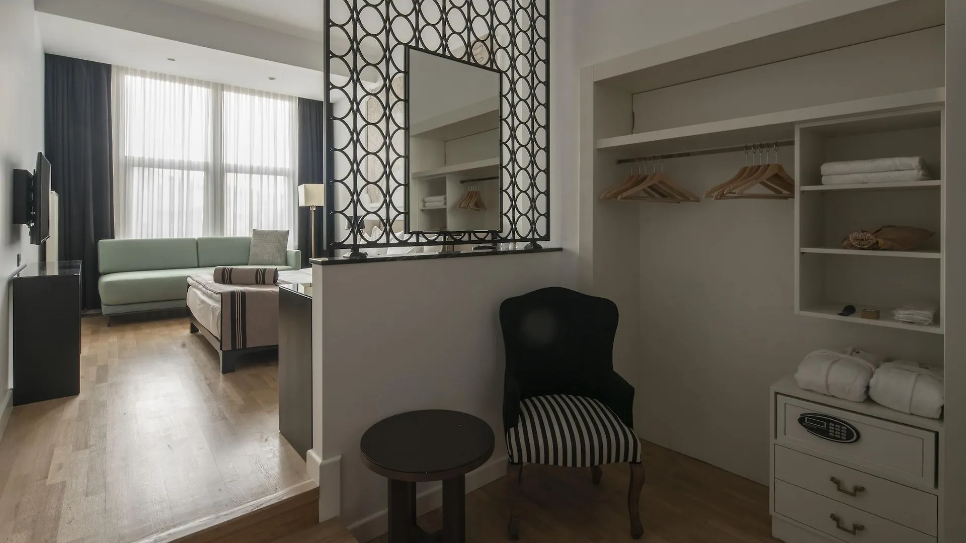 Akka Lush Hotel Taksim Istanbul