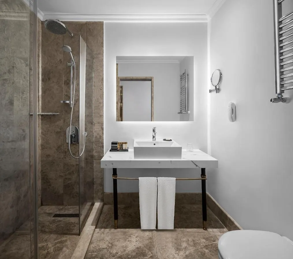Akka Lush Hotel Taksim Istanbul